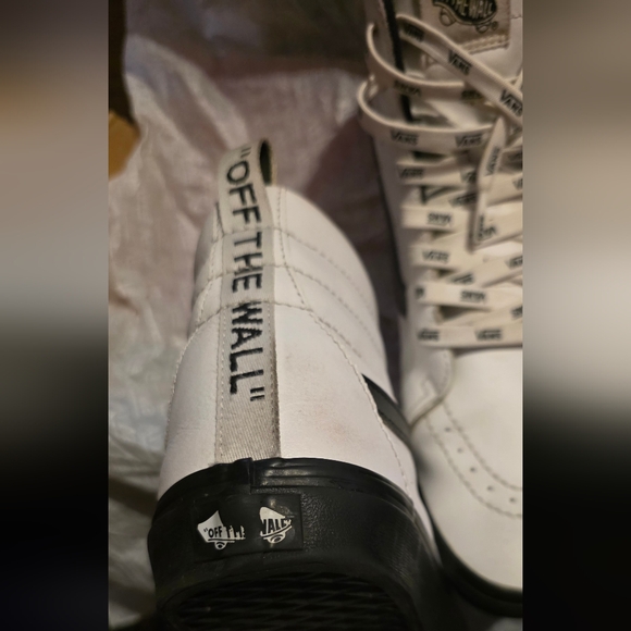 Vans White and Black Sneakers - Picture 3 of 13